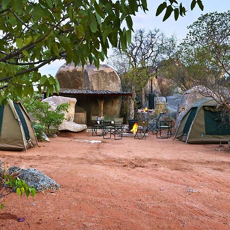 Hoada Camp Site 호텔 Palmwag 외부 사진
